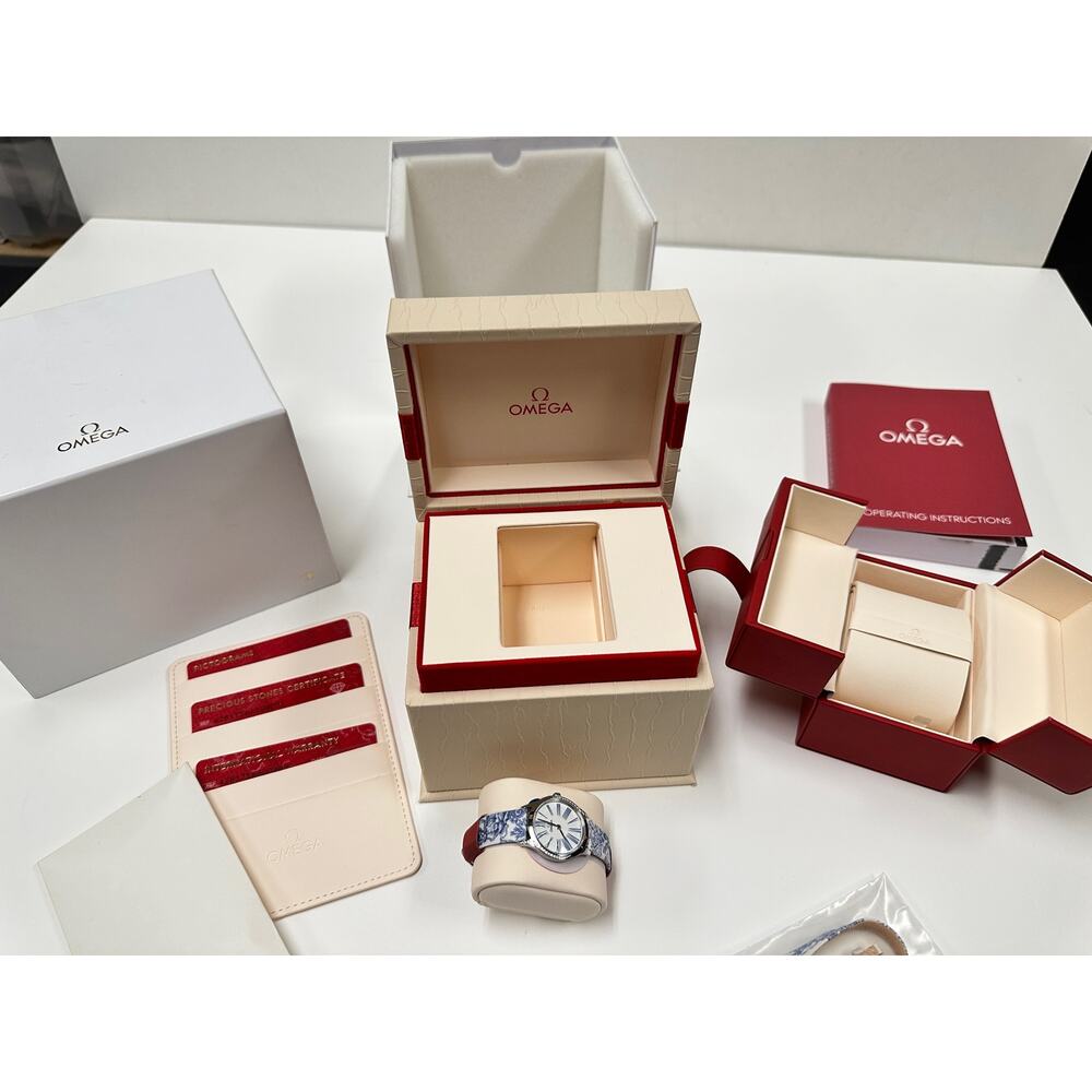 Omega DE VILLE MINI TRÉSOR Women's Diamond Watch 26 MM, Steel on Toile De Jouy - Picture 14 of 16
